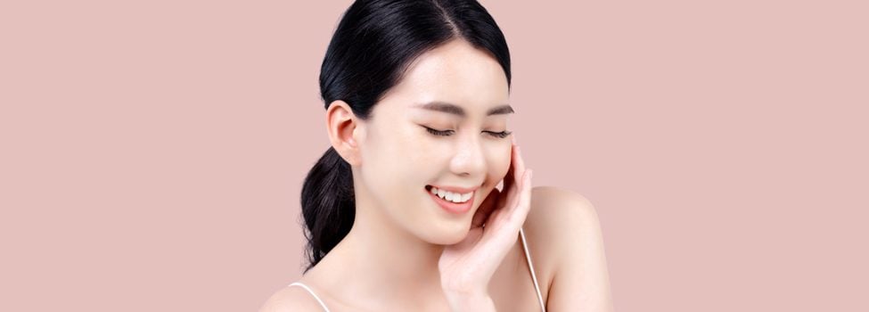 come-fare-al-meglio-la-beauty-routine-quotidiana_cop-1
